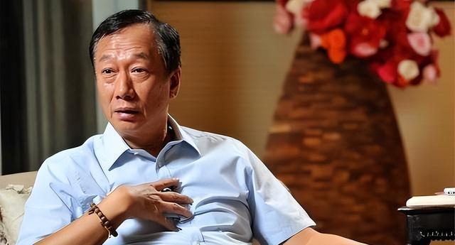 不回头了？富士康决定转移3000亿产能，外媒：郭台铭把饭碗端走了