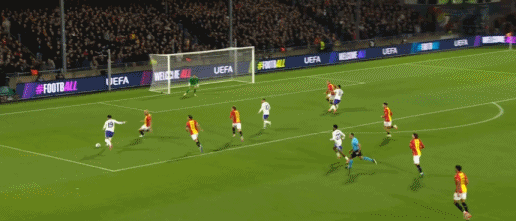 欧联杯半场战报：维拉1-1平前进之鹰，盖桑闪击苏雷扳平