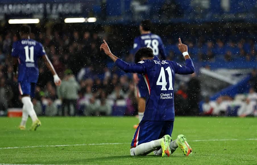 埃斯特旺点射建功+8射门，当选切尔西欧冠最佳球员