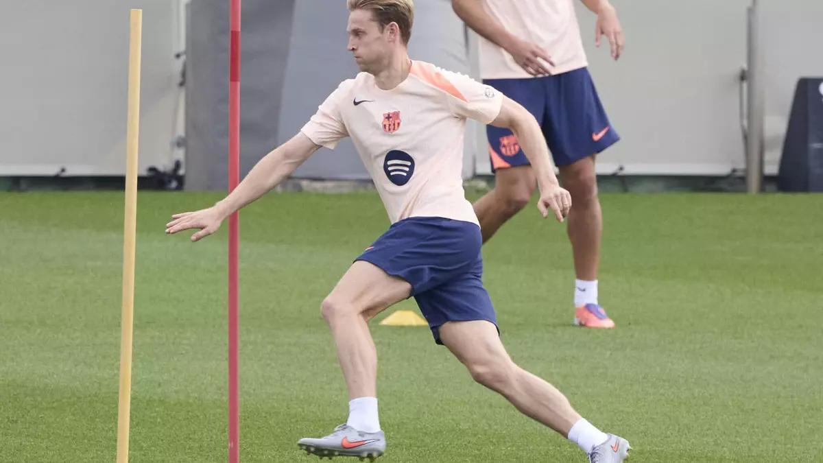 西媒：德容病情轻微，能否出战国家德比待定