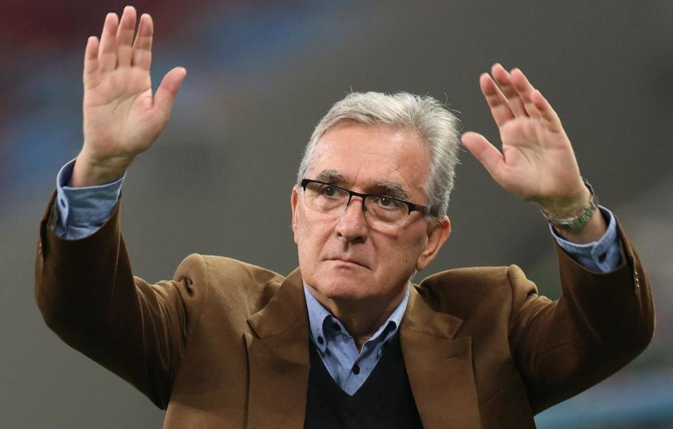 71岁伊万回应争议：执教40年13冠，列举国足4大功绩