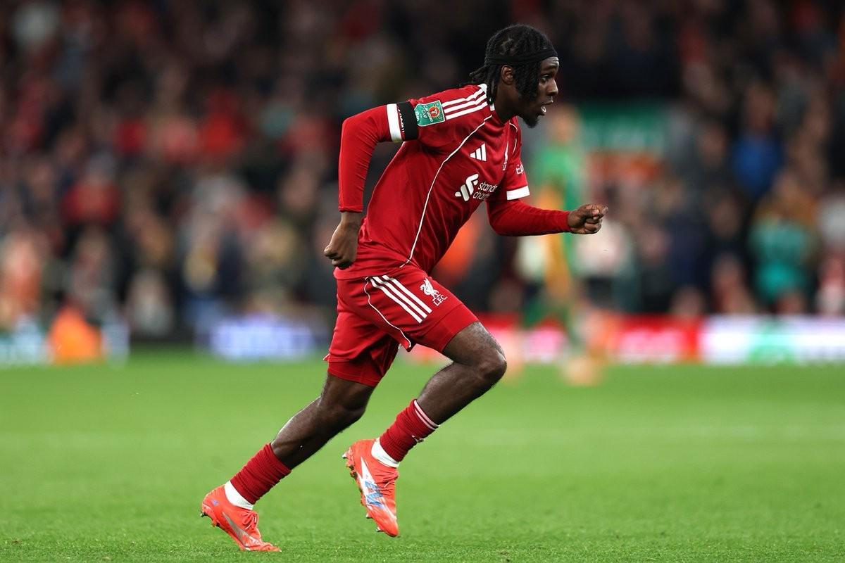 弗林蓬伤情成疑，或至少缺阵5场？荷兰队11月比赛存变数