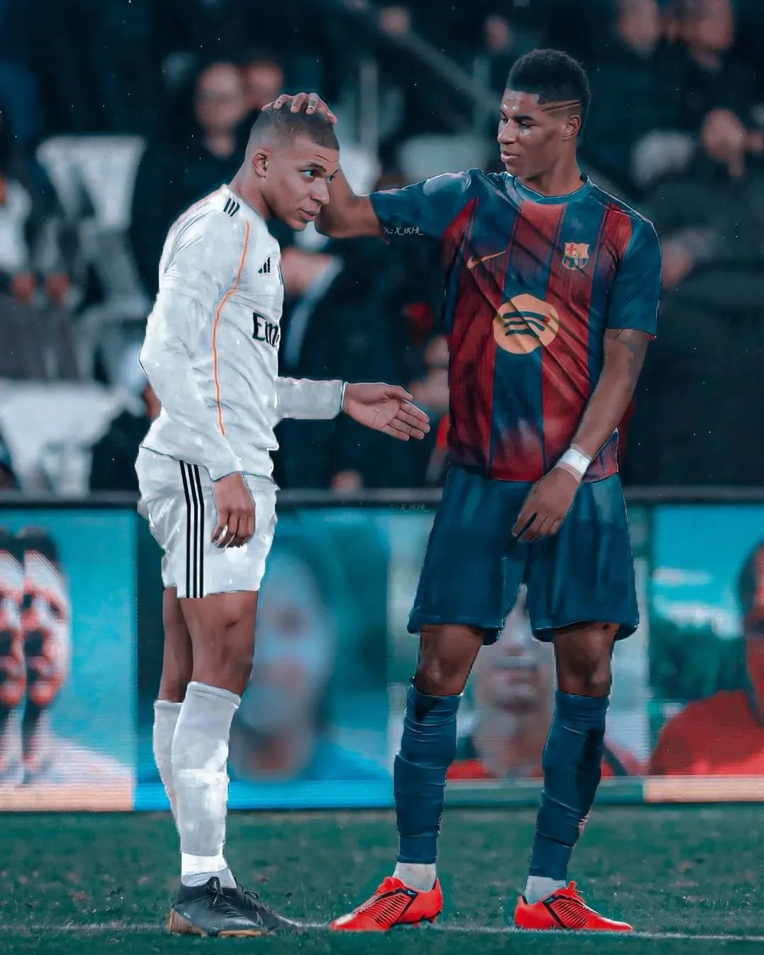 拉什福德冲击皇马目标，莱万或免费转会曼联引关注