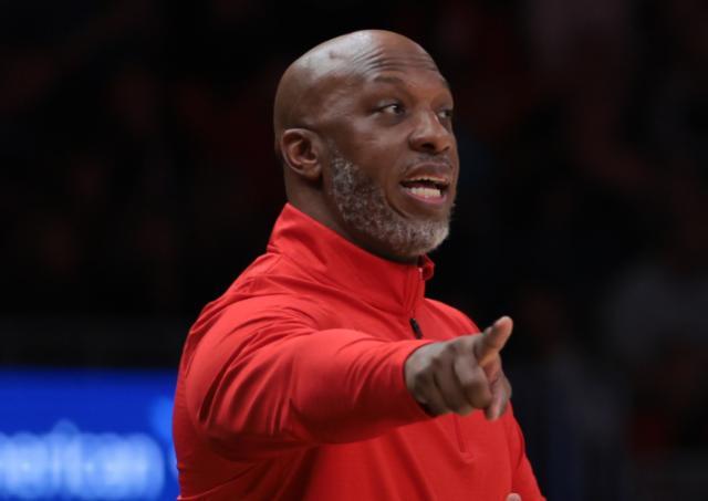 NBA教练球员涉黑手党非法扑克案：比卢普斯、罗齐尔被捕