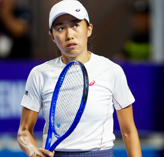 张帅广州赛2-1逆转晋级八强，成中国独苗！