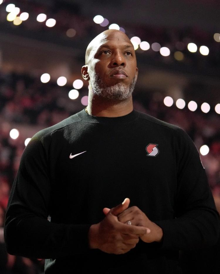 波特兰开拓者主帅比卢普斯涉非法赌博被捕，杨瀚森或迎新主帅