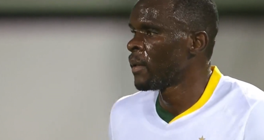 北京国安8场连丢21球！恩加德乌失误致失球，张健智首秀遇尴尬