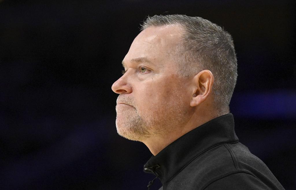 开拓者主帅变动，自媒体推荐马龙、锡伯杜等名帅接任