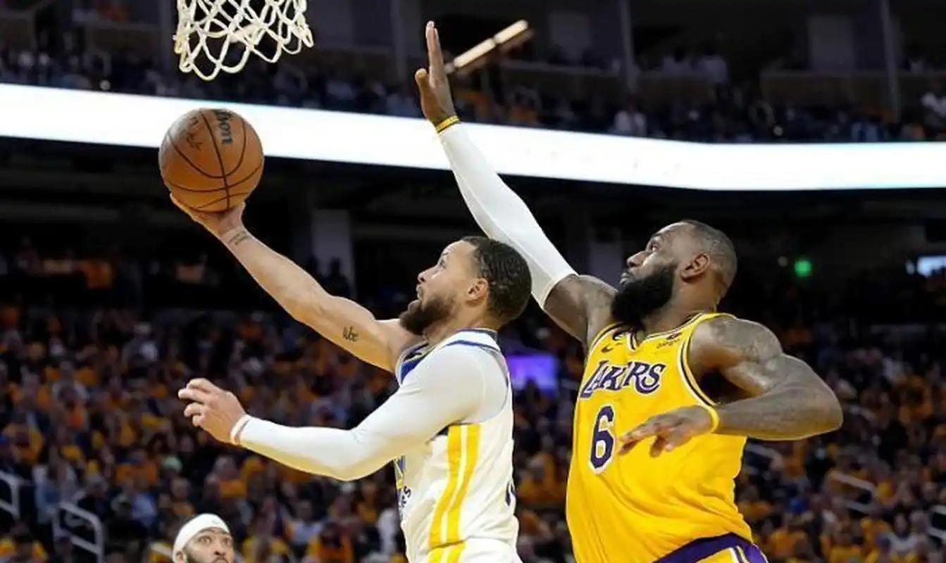 勇士VS掘金前瞻：库里领衔迎战约基奇，西决预演谁主沉浮？