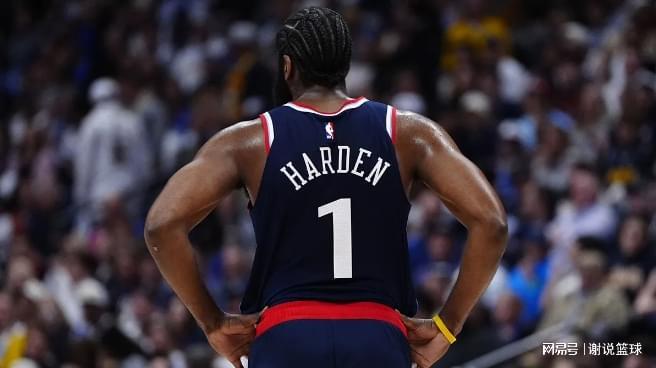 快船新赛季首战惨败爵士：哈登祖巴茨表现尚可，内线替补拼尽全力