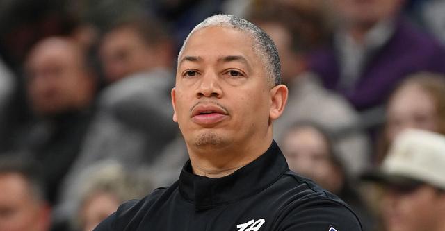 卢指导赛后坦言：快船攻防两端态度问题致惨败