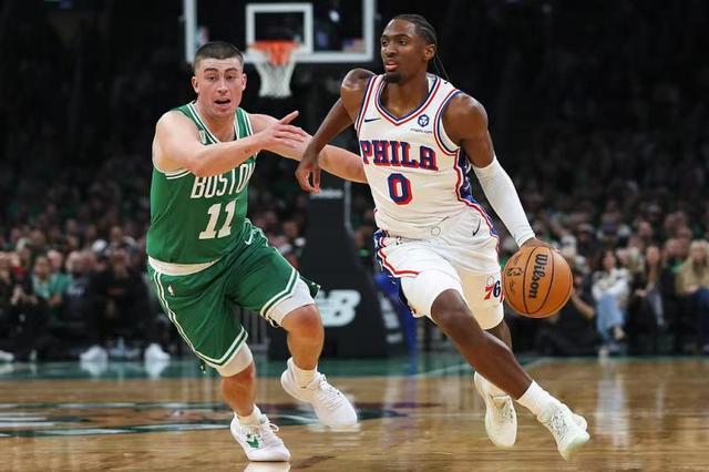 NBA新赛季揭幕战：76人双星闪耀，客场险胜凯尔特人