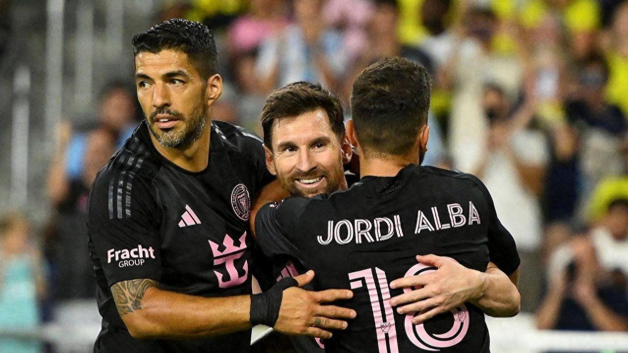 前巴萨高管：梅西及其家人对拉波尔塔极为不满