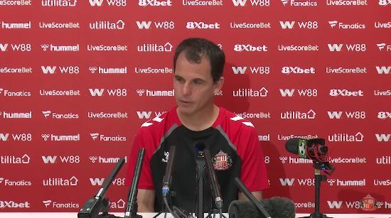 桑德兰主帅谈切尔西：强队底蕴深厚，吉乌离队令人惋惜