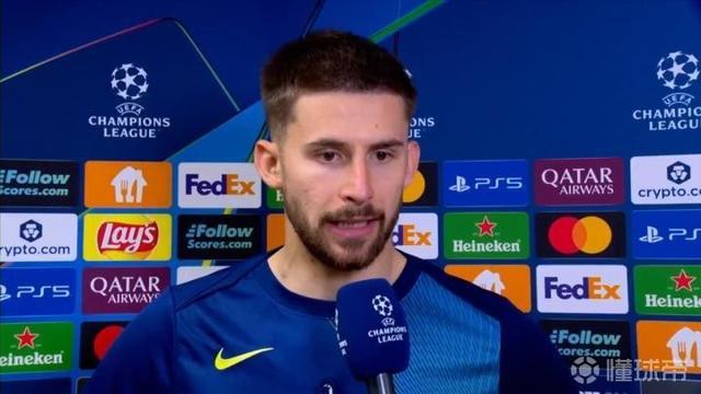 摩纳哥主帅点评：维卡里奥表现佳但拖延时间引争议