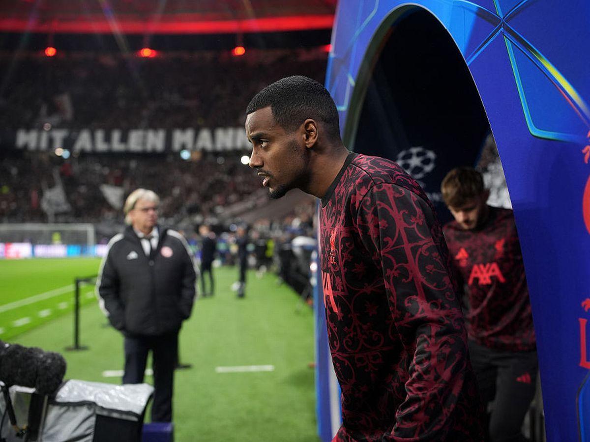 伊萨克半场伤退真相！斯洛特：长期缺阵致适应难，伤病隐患浮现