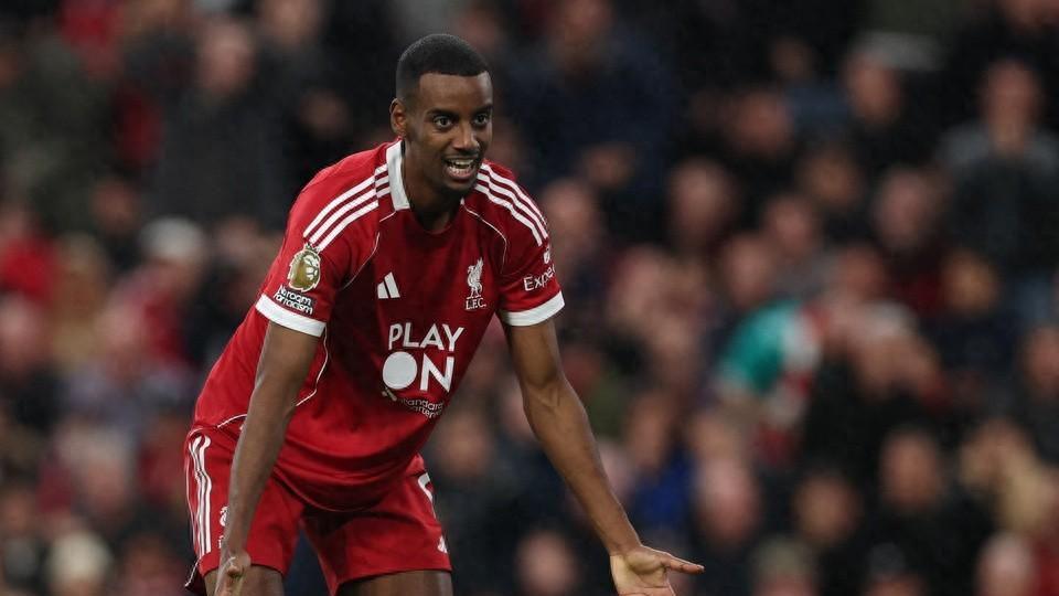 1.5亿标王仅2射门0进球！利物浦新援遭球迷狂批