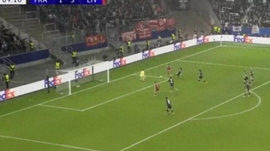 萨拉赫未传维尔茨引争议，球迷批评其自私行为