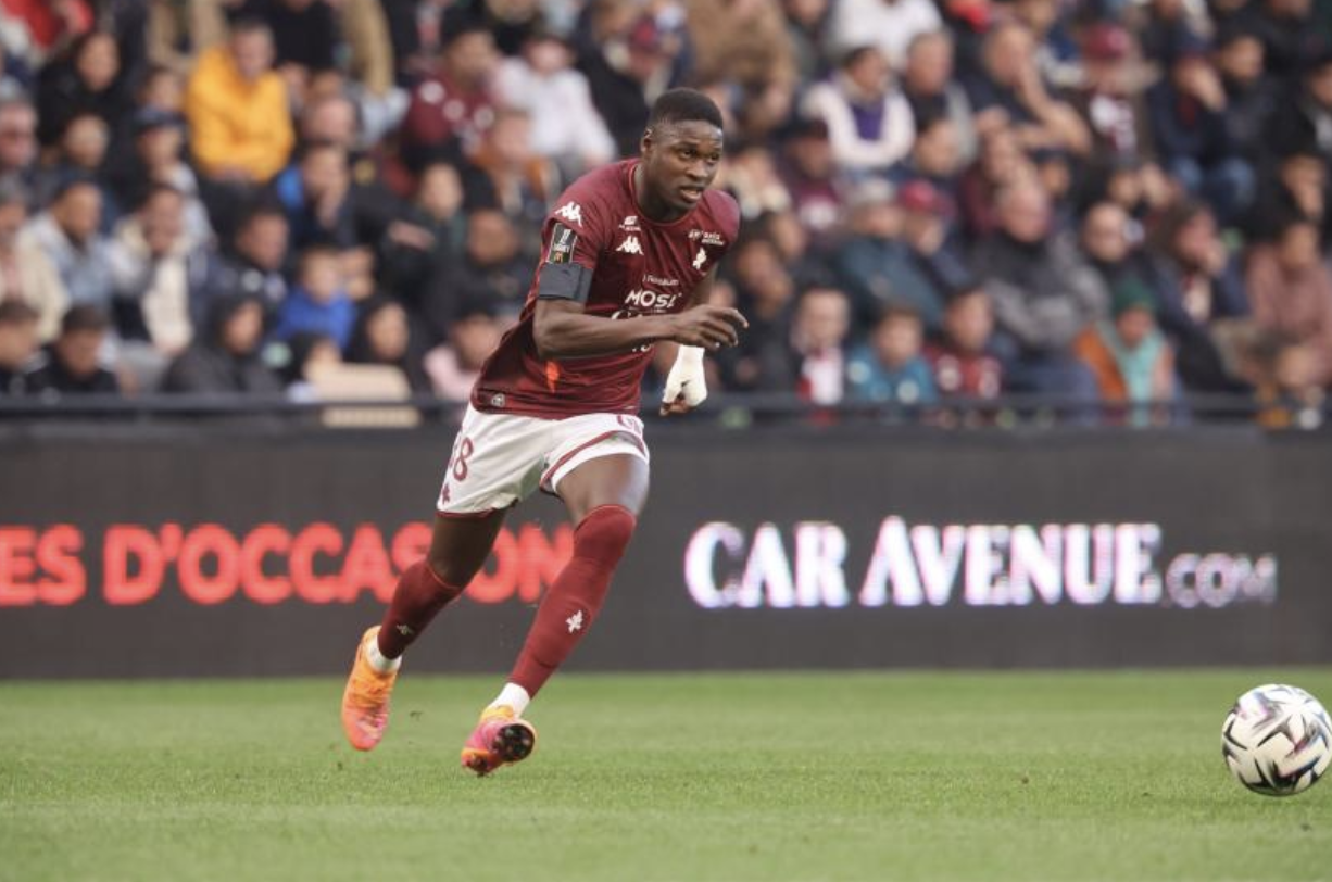 法甲最新停赛名单：梅斯后卫萨内与里尔主席莱唐遭禁赛