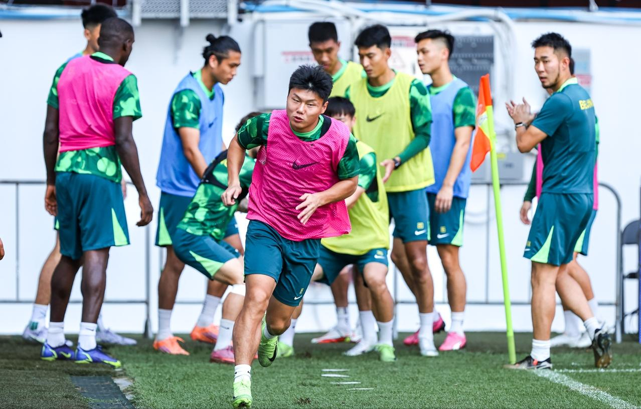 亚冠激战：国安3-3险平大埔，后防失误致首胜梦碎