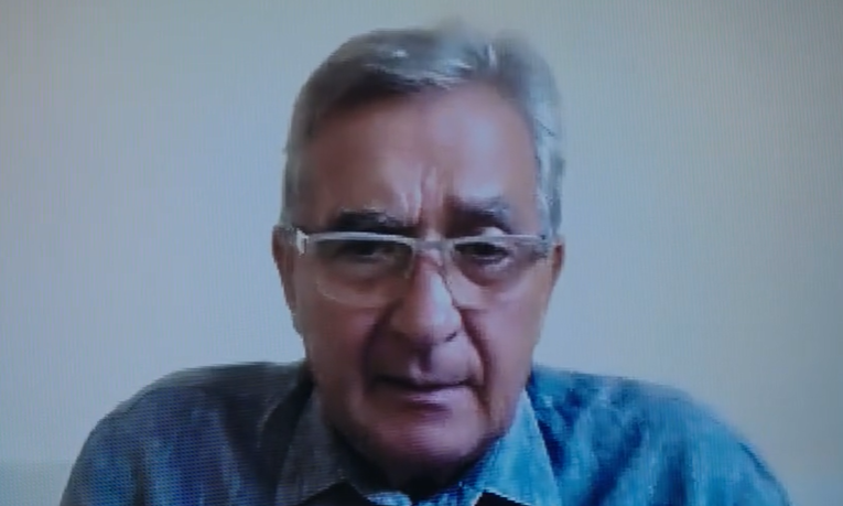 伊万回应‘骗子’质疑：13座奖杯证明执教实力