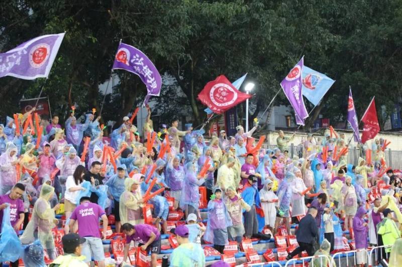 渝超英雄传④：10天看台改造，3000人保障揭幕战