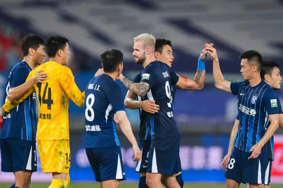 门票半价！武汉三镇明晚迎保级生死战，赢球即锁定中超席位