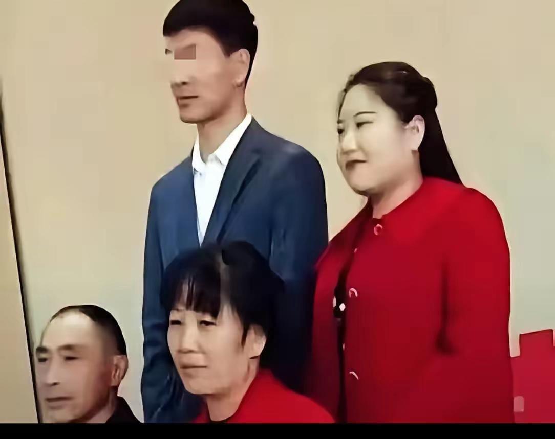 旬阳新娘李某某：西北政法才女，特等奖学金得主，人生轨迹引热议