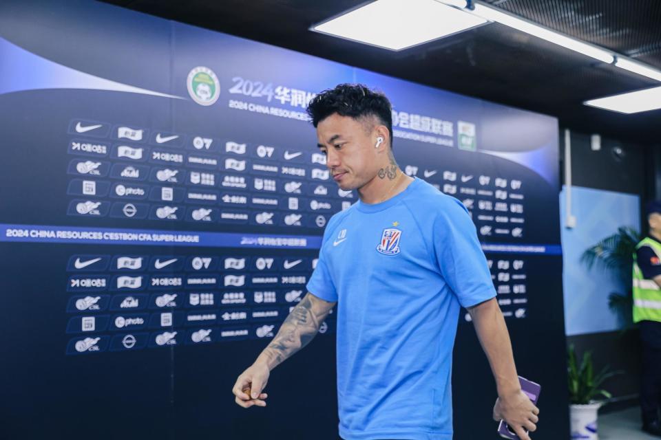 35岁前国脚曹赟定退役后复出！投奔朱骏征战中乙，曾效力申花14年