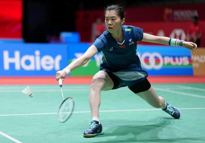 法国赛高昉洁1-2惜败安洗莹，安洗莹晋级四强战陈雨菲