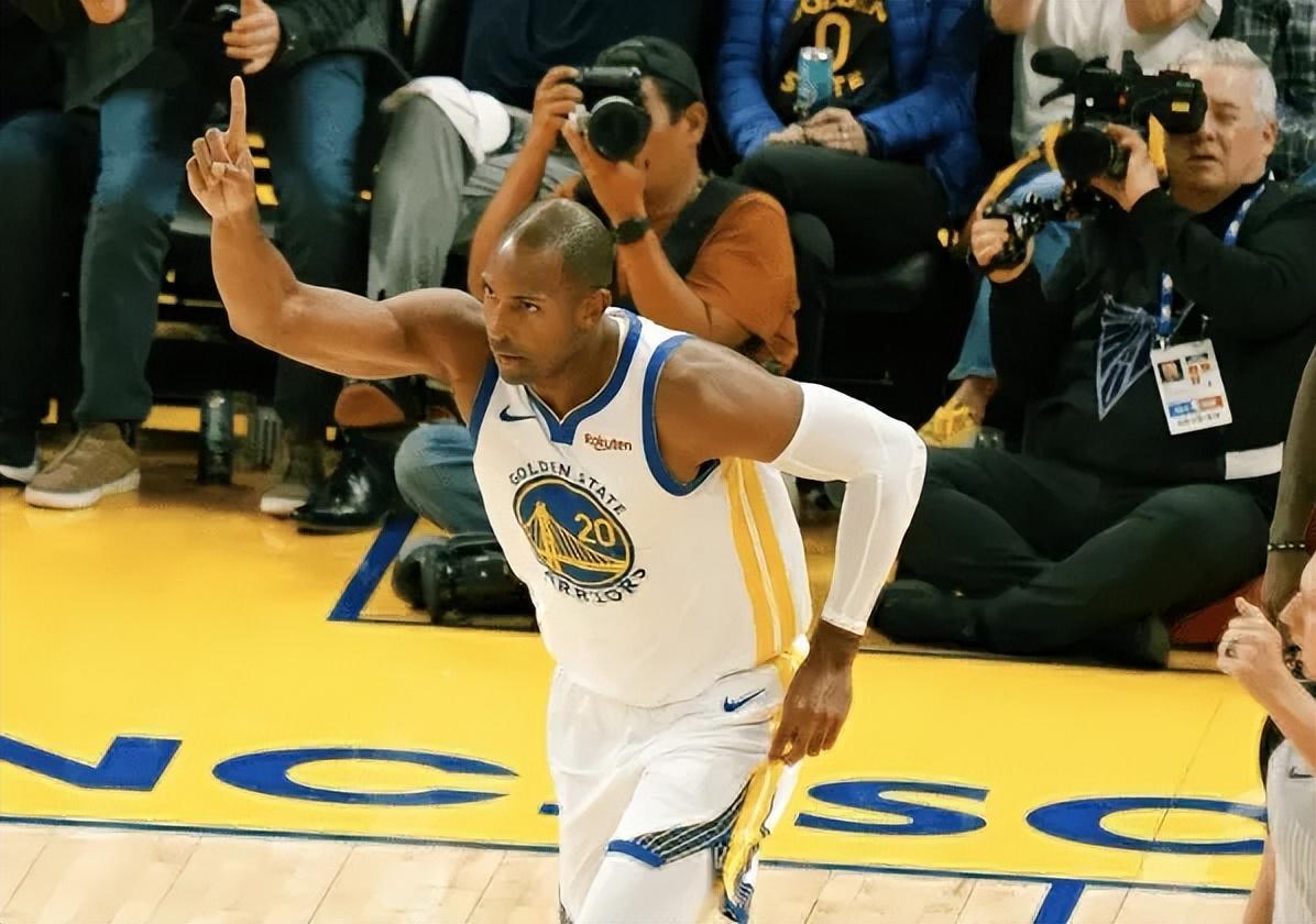 勇士休赛季神操作！霍福德攻守全能，理查德或成新核