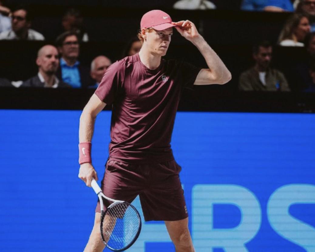 ATP500维也纳站辛纳强势晋级八强，梅德韦杰夫爆冷出局