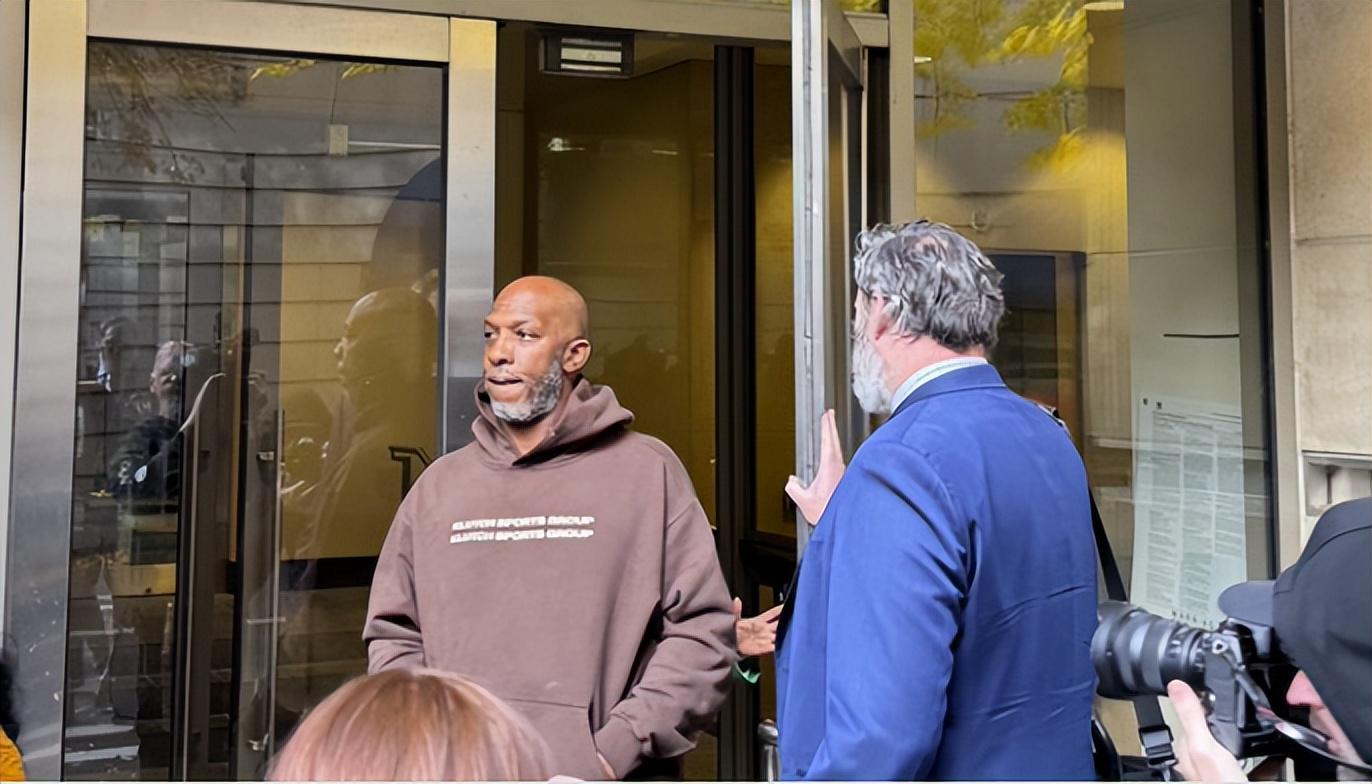 杨瀚森轮换危机？比卢普斯离队后富保罗如何力保其地位