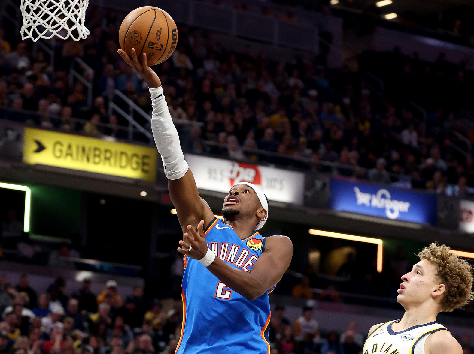 雷霆双加时险胜步行者：亚历山大55分创生涯新高，追平威少纪录