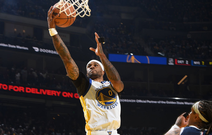 勇士后场大闸小佩顿：积极态度难掩身高短板，防高大对手成难题