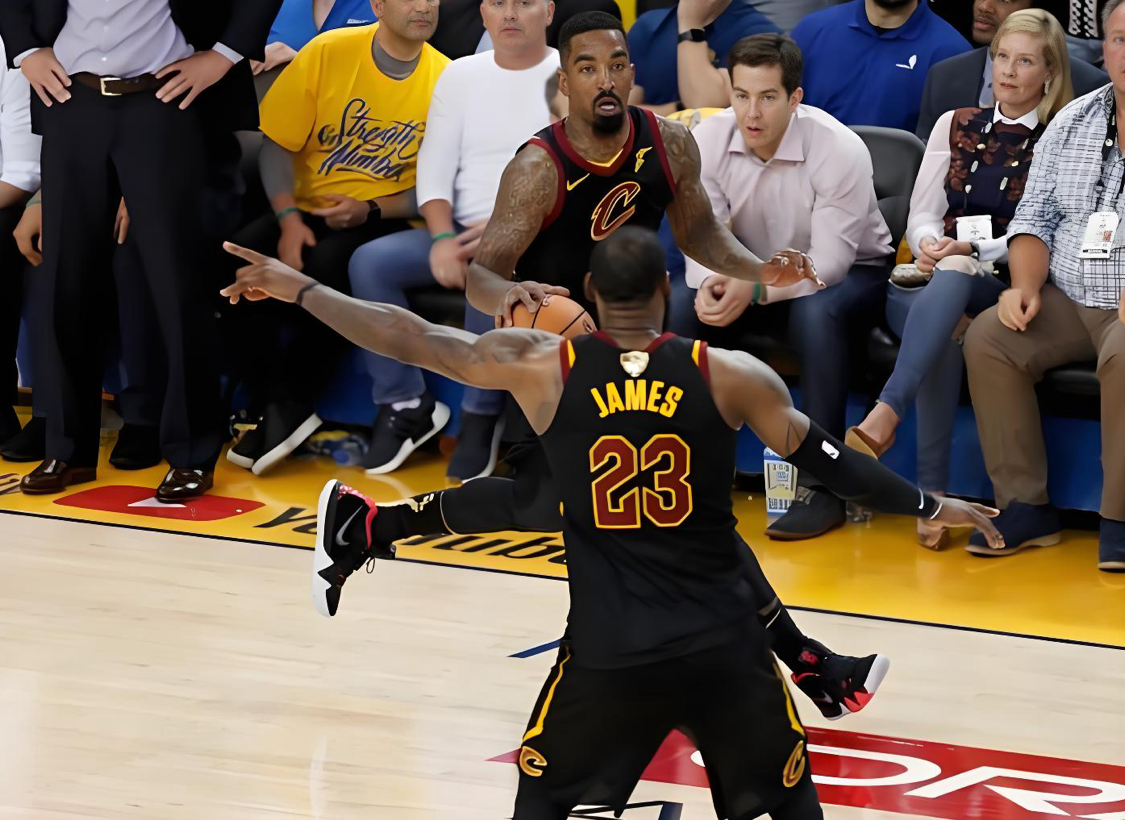 JR自曝詹姆斯未忘失误仍带其夺冠，领袖风范尽显