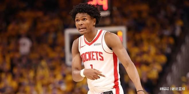 火箭首战失利后迎双喜：汤普森无碍，范弗利特恢复超预期
