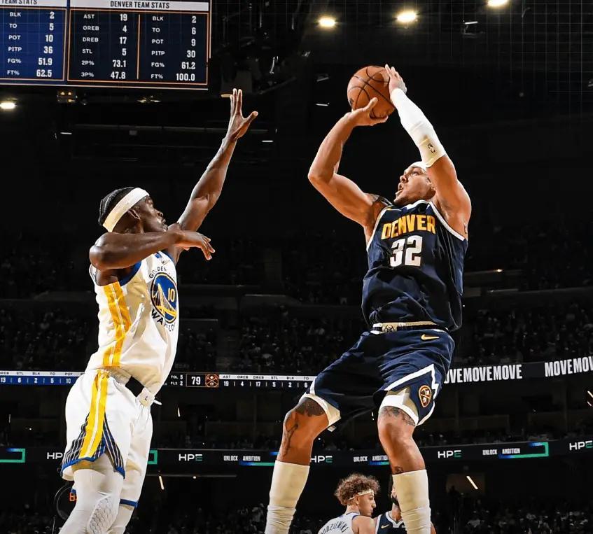 21中17狂轰50分！戈登成湖人理想模板，八村垒需加速进化