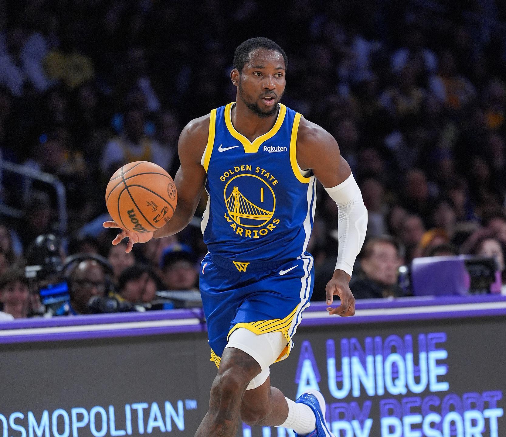 美记盛赞：库明加本赛季真正融入勇士，展现团队型打法