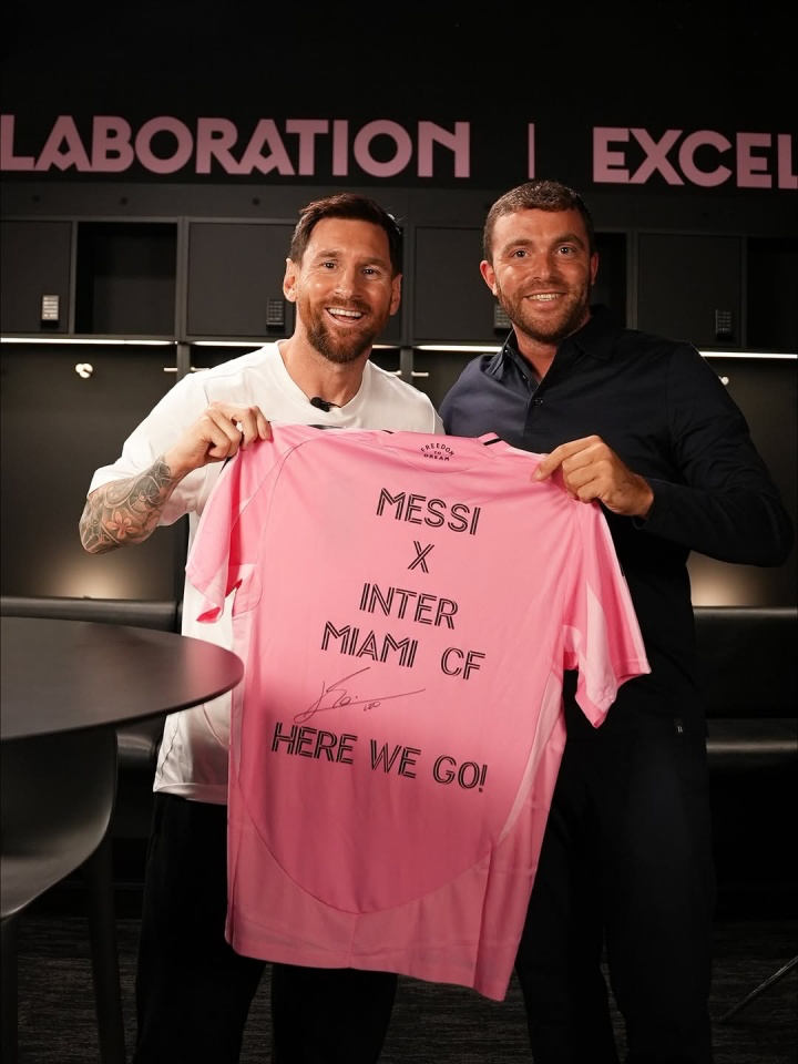 迈阿密国际官宣续约梅西至2028年，贝克汉姆盛赞历史第一人