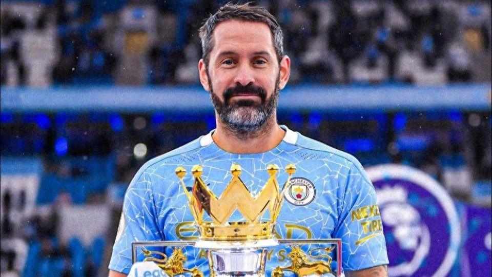 前曼城门将斯科特·卡森退役：700万镑年薪6年仅2场，幕后贡献获赞