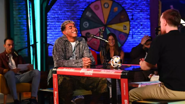 国家德比前夕：亚马尔公开嘲讽皇马‘爱偷还抱怨’引热议