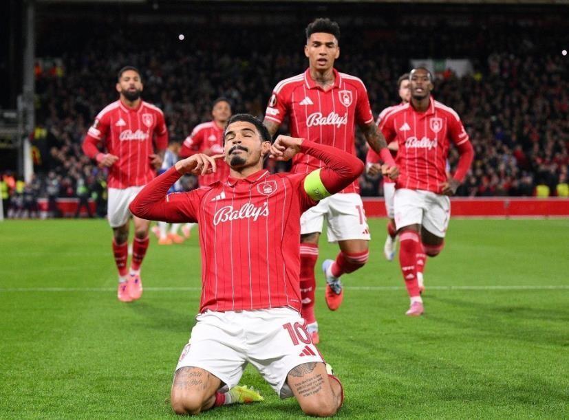 诺丁汉森林换帅显效：终结十场不胜，欧联杯力克波尔图