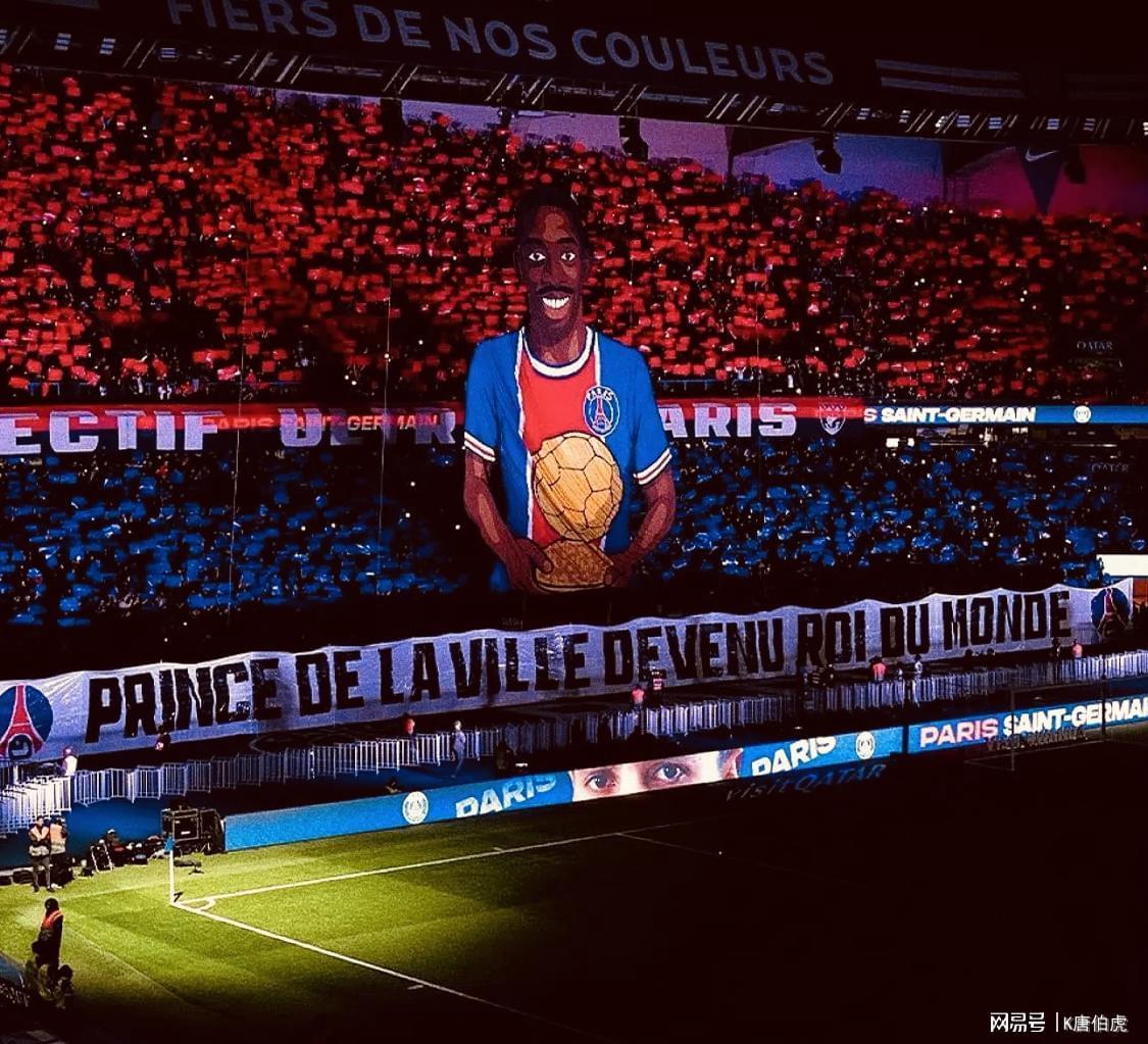 现代足球：团队至上还是巨星引领？深度解析发展趋势