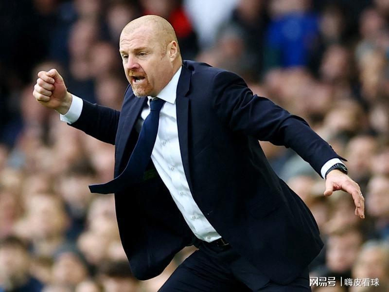 央视直播英超焦点战：阿森纳冲击双冠，利物浦苦主失色