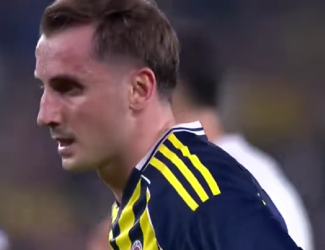 费内巴切1-0胜德甲劲旅：欧联杯两连胜，争八前景光明