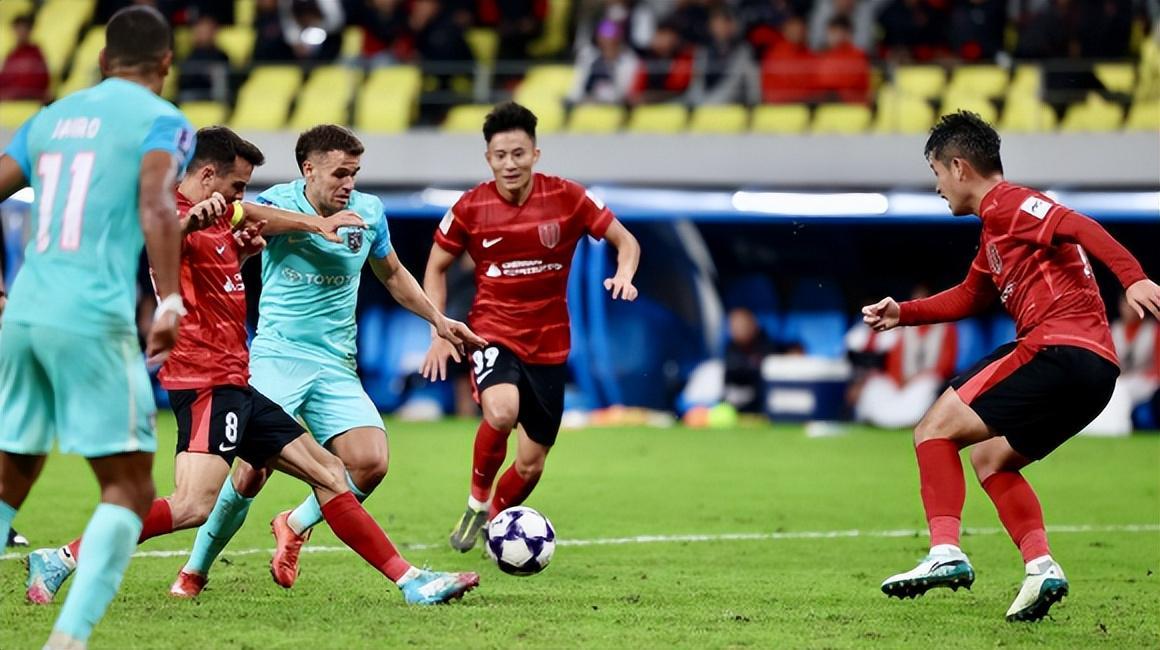 中超焦点战：成都蓉城VS青岛西海岸，343最强阵出击争冠