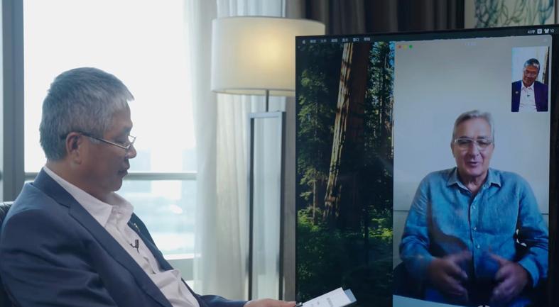 伊万回应‘骗子’质疑：40年执教生涯证明实力，愿再回中国执教