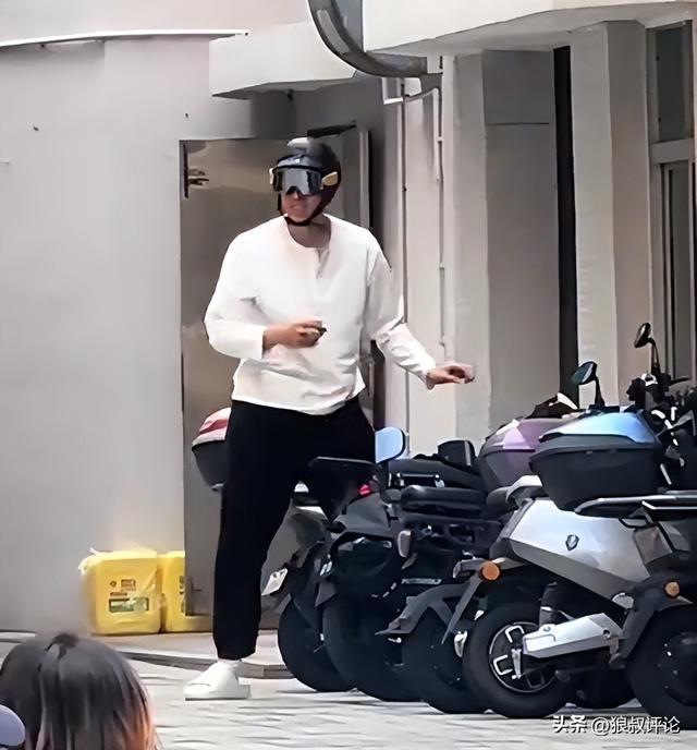 崔永熙骑小电驴回归训练，全运会U22组出战存疑引关注