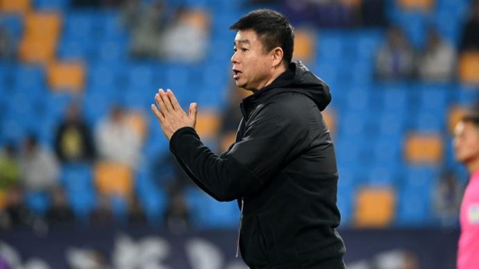 津门虎半场0-2落后亚泰 媒体人怒批：赛季最差半场表现